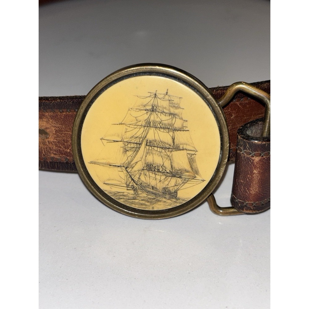 Vintage Solid Brass Scrimshaw Sailing Ship Round Belt & Buckle by Barlow BTS